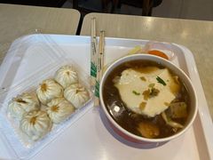 小笼汤包（8个）-八婆婆烧仙草(中山路店)
