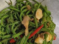 -海派美食·家宴海鲜青岛菜·石锅鲽鱼头(东方城店)