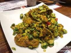 -小胡同炒鸡(胜利路店)