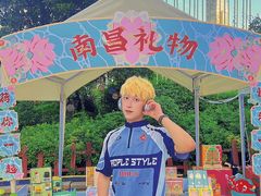 -万达广场(南昌红谷滩店)