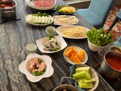 -云中捞高空旋转餐厅(商茂世纪广场店)