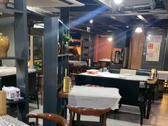-云晓光头烧烤吧(盛夏店)