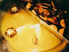 红颜花胶鸡锅-湊湊火锅·茶憩(上海合生汇店)