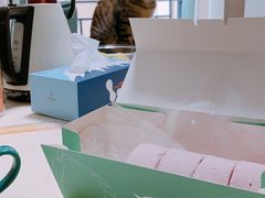 -顶东面包花园·生日蛋糕(世博店)