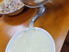 -汪胖子襄阳牛肉面(华丰路店)