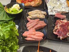 -啊美丽炭火烤肉(滑翔一店)