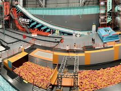 -极限PLAY运动娱乐新世界·团建派对潮玩休闲馆·室内蹦极高空游乐园