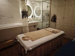 点击看大图 -东英经典SKIN&SPA