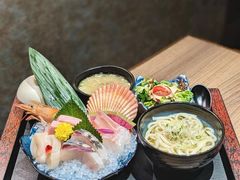-家贺屋刺身寿司专门店