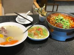 -万重锦·人文川菜馆(骡马市店)