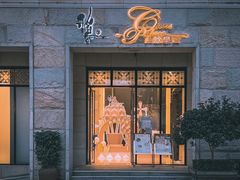 门面-稻香酒家·34年老字号·港式粤菜(汉街店)