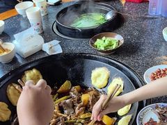 -玫瑰庄园·自助烧烤·烤全羊·团建拓展(龙泉山店)