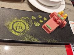 -海底捞火锅(让胡路万达店)