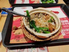 -华记煲仔华·煲仔饭(市桥易发店)