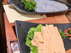 -捞王锅物料理(上海世茂广场店)
