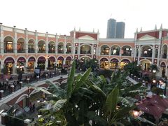 -佛罗伦萨小镇广佛名品奥特莱斯(疏港路店)