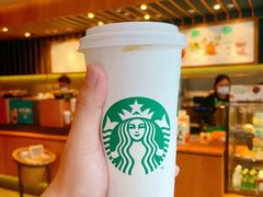 燕麦丝绒拿铁-星巴克臻选(郑州中原万达店)