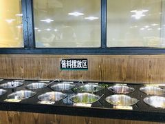 自助调料区-汤响自助回转火锅百汇(乐峰广场店)