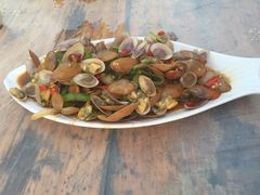 -覃记海鲜美食餐厅