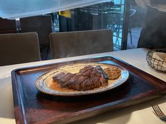 -Mogul Eatery·大亨餐酒馆