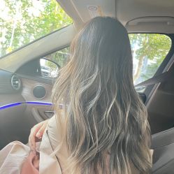 -Hello Lady发型设计