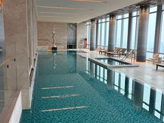 -成都华尔道夫酒店游泳池