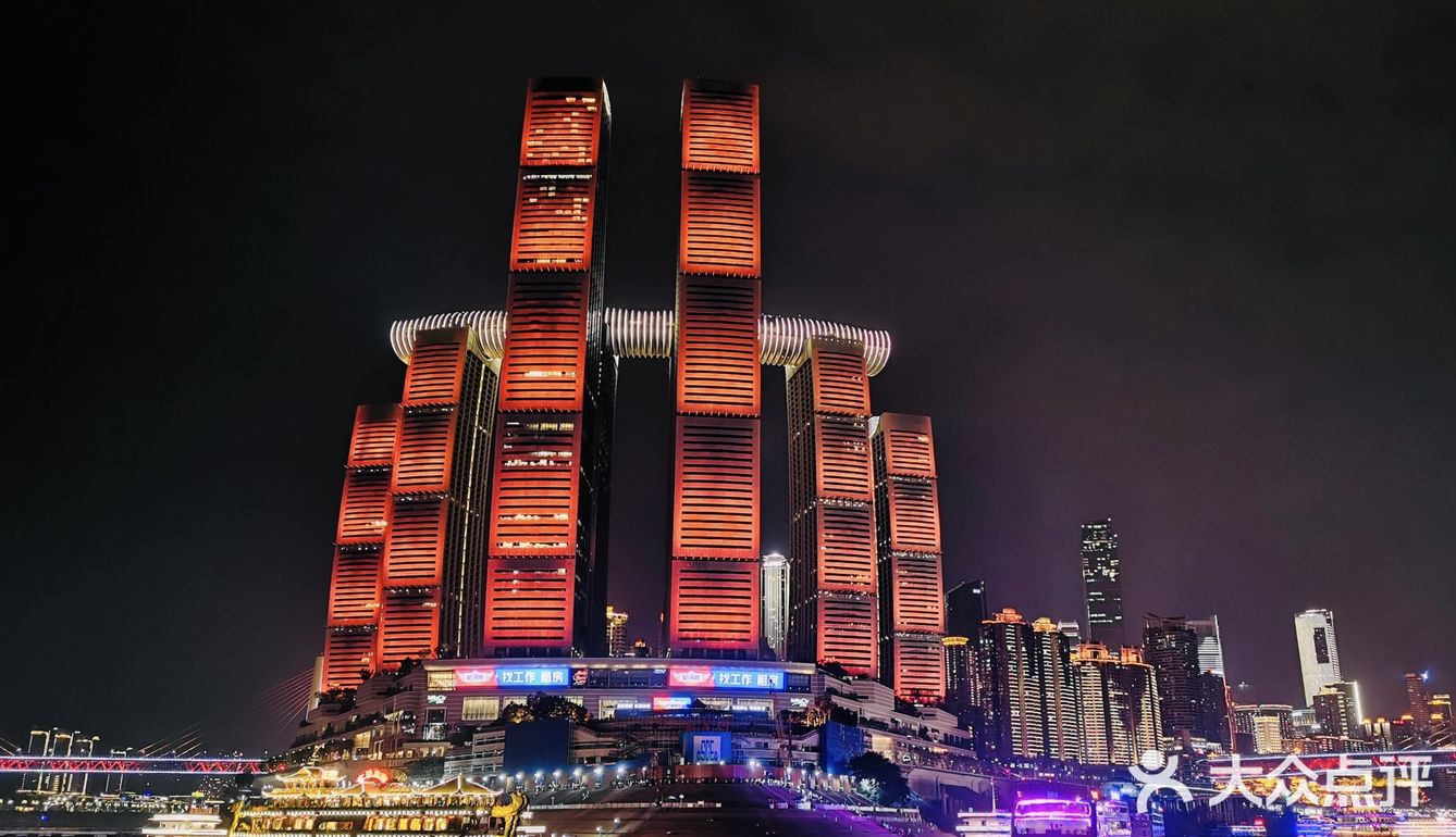 重庆旅游‼️打卡肖战重庆同款｜小飞侠冲 