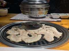 -唯成•韩国炭火烤肉 유성고기
