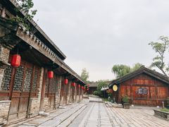 -茅山东方盐湖城景区