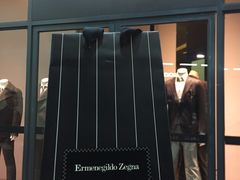 -NIKE上海青浦换季优惠店