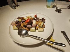 -香港龙凤楼(巨鹿路洋房店)