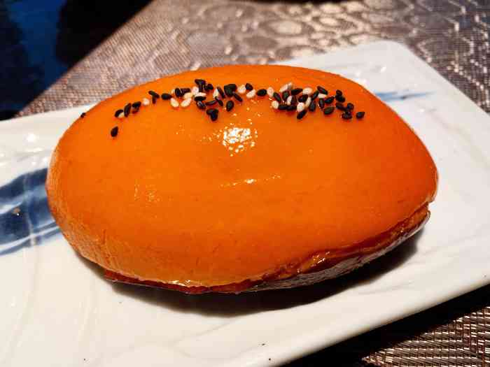 三摩地素食餐厅-"在人气满满的咖啡一条街,停车位虽然不少,.