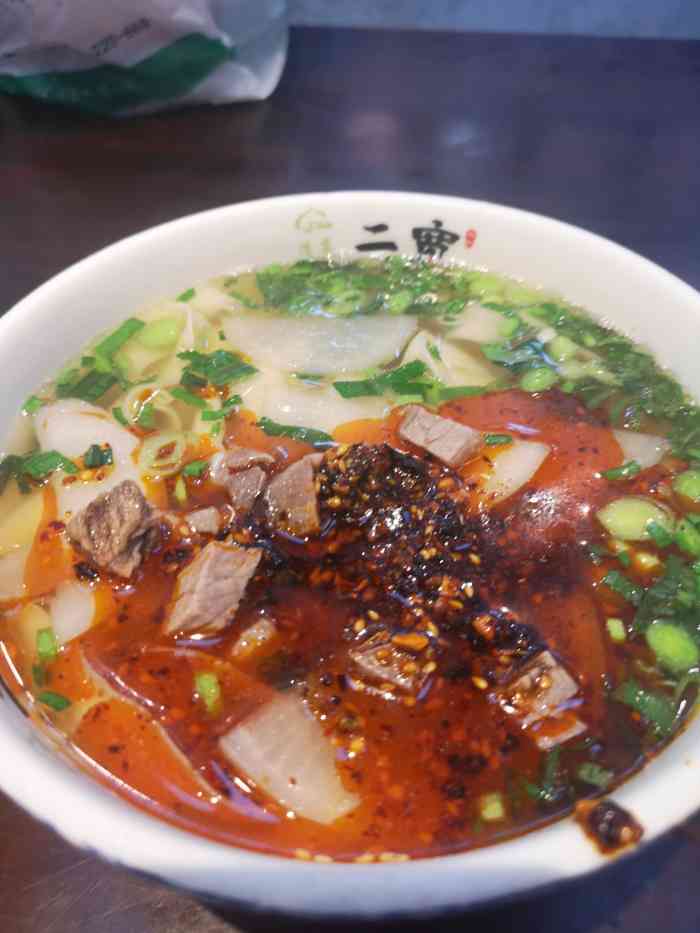 二宽兰州牛肉拉面(高新万达店)-"高新万达附近的小店～在花园路上也