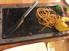 -必胜客(万象城店)