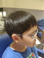-PE SALON