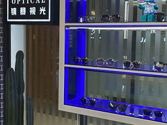 -鲸渝眼镜·浅目视光(春熙路店)