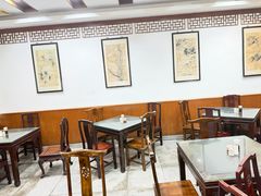 -胜天鹅酒家(罗香路店)