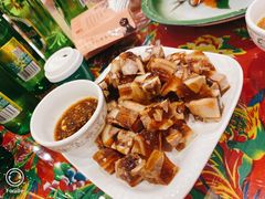 -闯关东东北农家菜(崂山石老人店)