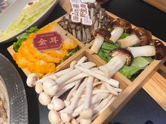 -廖掌柜·重庆鲜货火锅(上海首店)