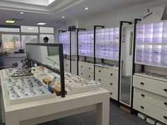 -造寸眼镜·蔡司官方授权店(东门店)