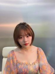 -Tloml salon