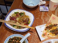 -怪噜范·老贵阳街头名小吃(鸿通城店)