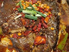 -鸣记脆皮烤鱼·海鲜烤鱼(三八广场店)
