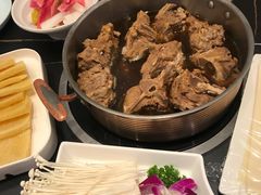 殷式招牌羊蝎子-殷式·私房烧烤·羊蝎子火锅(什刹海店)