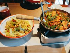 -湘西小馆(滨河路店)