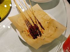 -刘姐啤酒鱼民族演艺餐厅(西街总店)