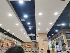 -江城燕子大排档(江汉路步行街店)