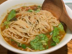 招牌小锅米线-一坐一忘云南菜(嘉里中心店)
