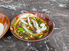 -山食炊桑拿鸡·又山私房菜