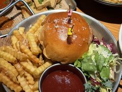 -8PINTS八品脱·日料·烧鸟·精酿小酒馆(莘庄店)